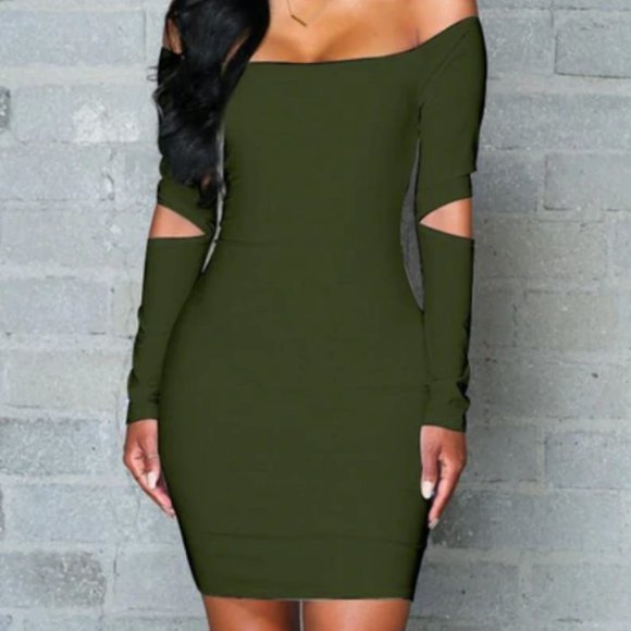Long Sleeve Green Bodycon Mini Dress with Cut Out Elbows - Picture 1 of 4